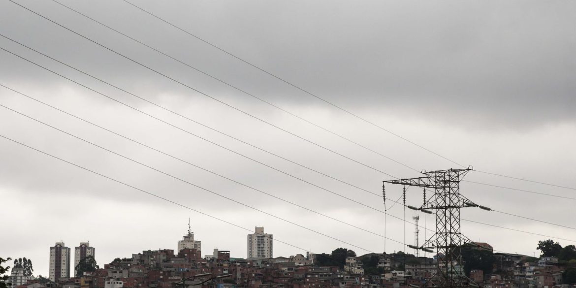 fim-de-semana-sera-de-temporal-no-sudeste-e-chuva-intensa-no-norte