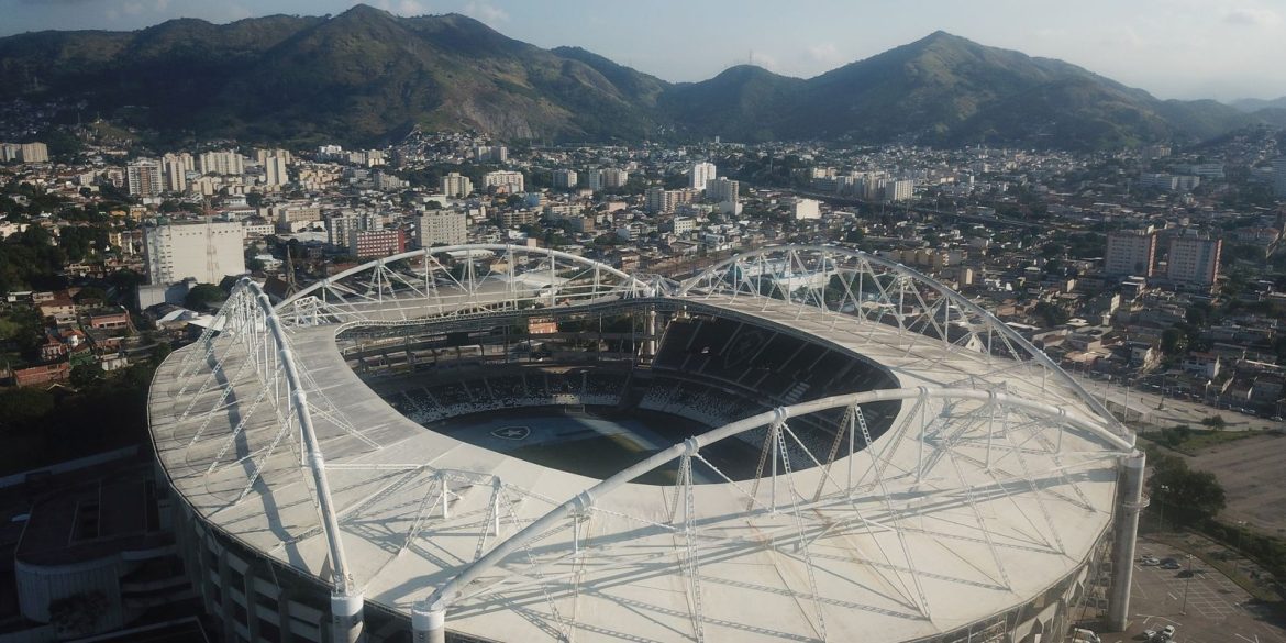 ventania-no-rio-adia-botafogo-x-fluminense-pelo-brasileirao-feminino