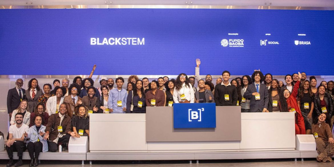 jovens-negrosdo-rio-e-da-bahiarecebem-bolsa-para-estudar-no-exterior